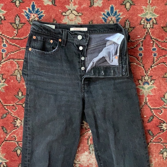 Levi’s Ribcage - Picture 4 of 6